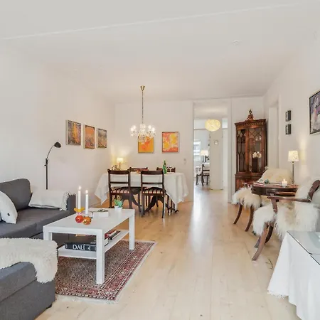 1 Bedroom Nice In Apartment *
