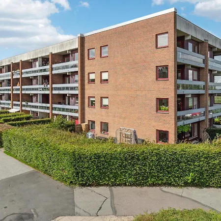 Apartment 1 Bedroom Nice In Risskov